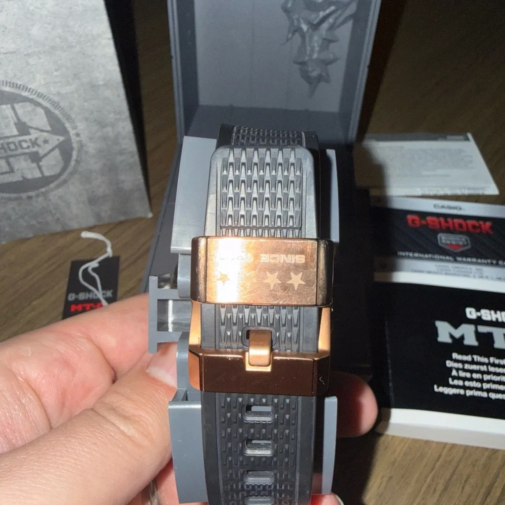 Casio G-Shock MT-G 40th Anniversary Black Watch with Orange Bezel - Picture 3 of 5